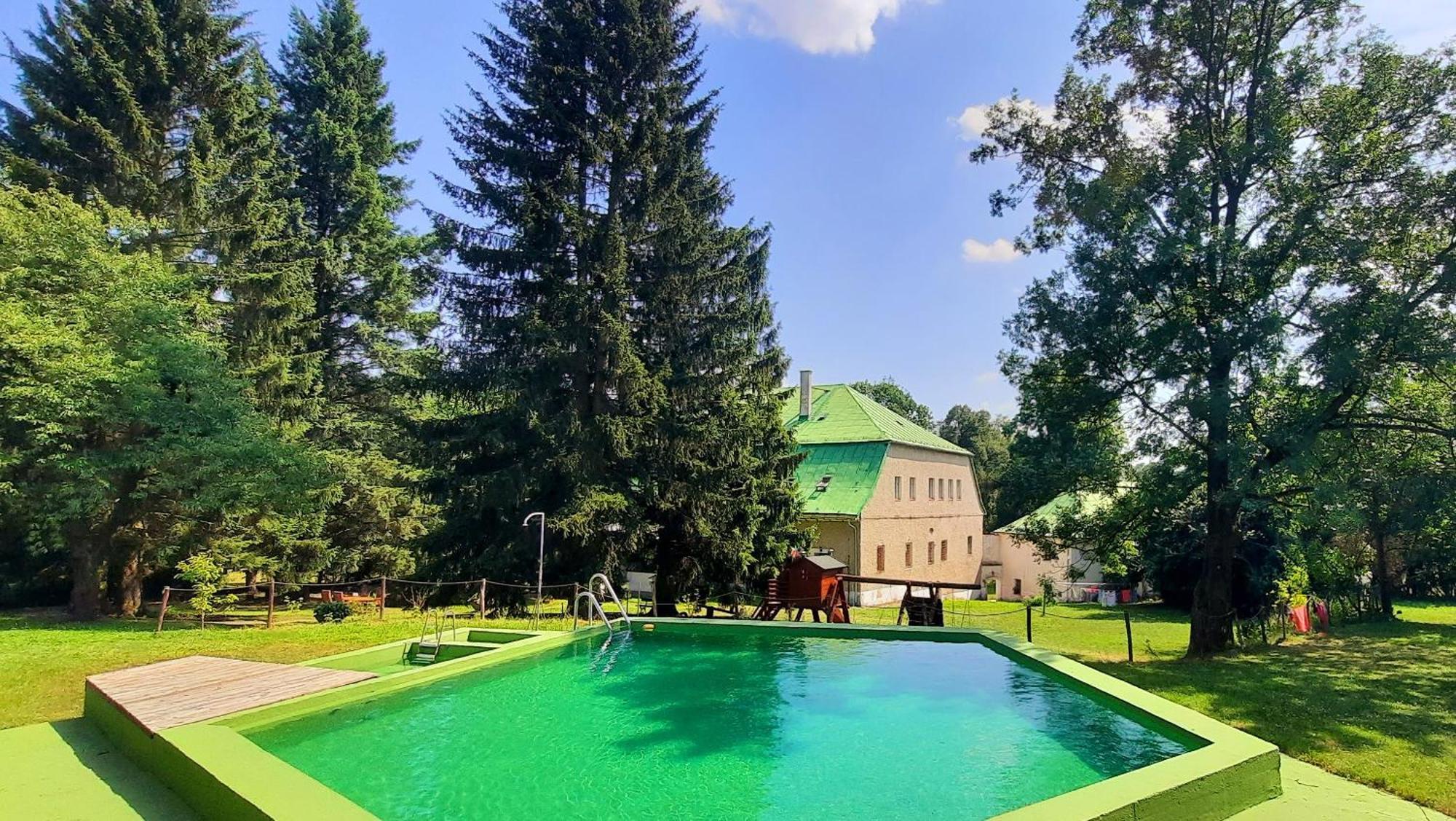 Lesny Dwor W Gorach Sowich Hotel Woliborz Exterior photo
